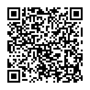 Werbung von uncythathfal.com QR code