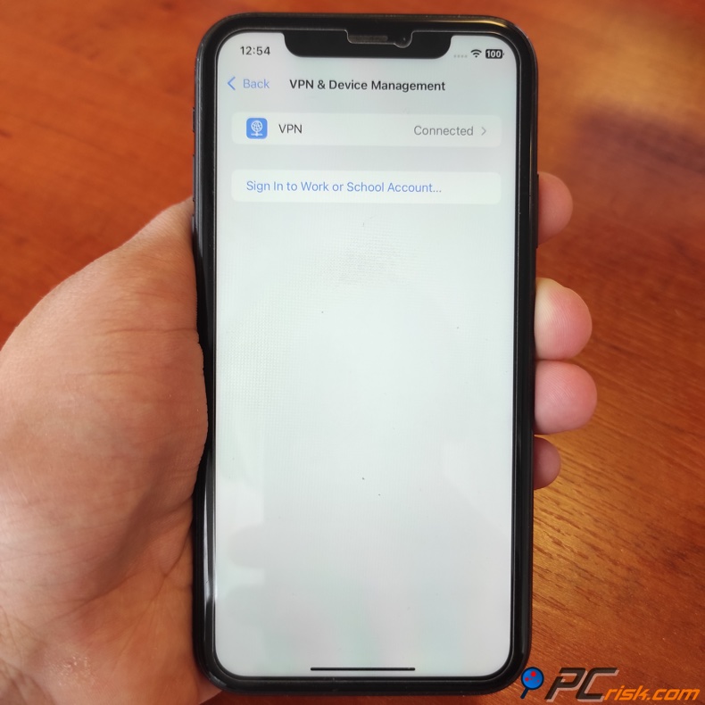 iOS VPN and device management